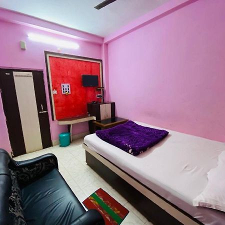 Staymaker Hotel Prerana Tarapith Exterior photo