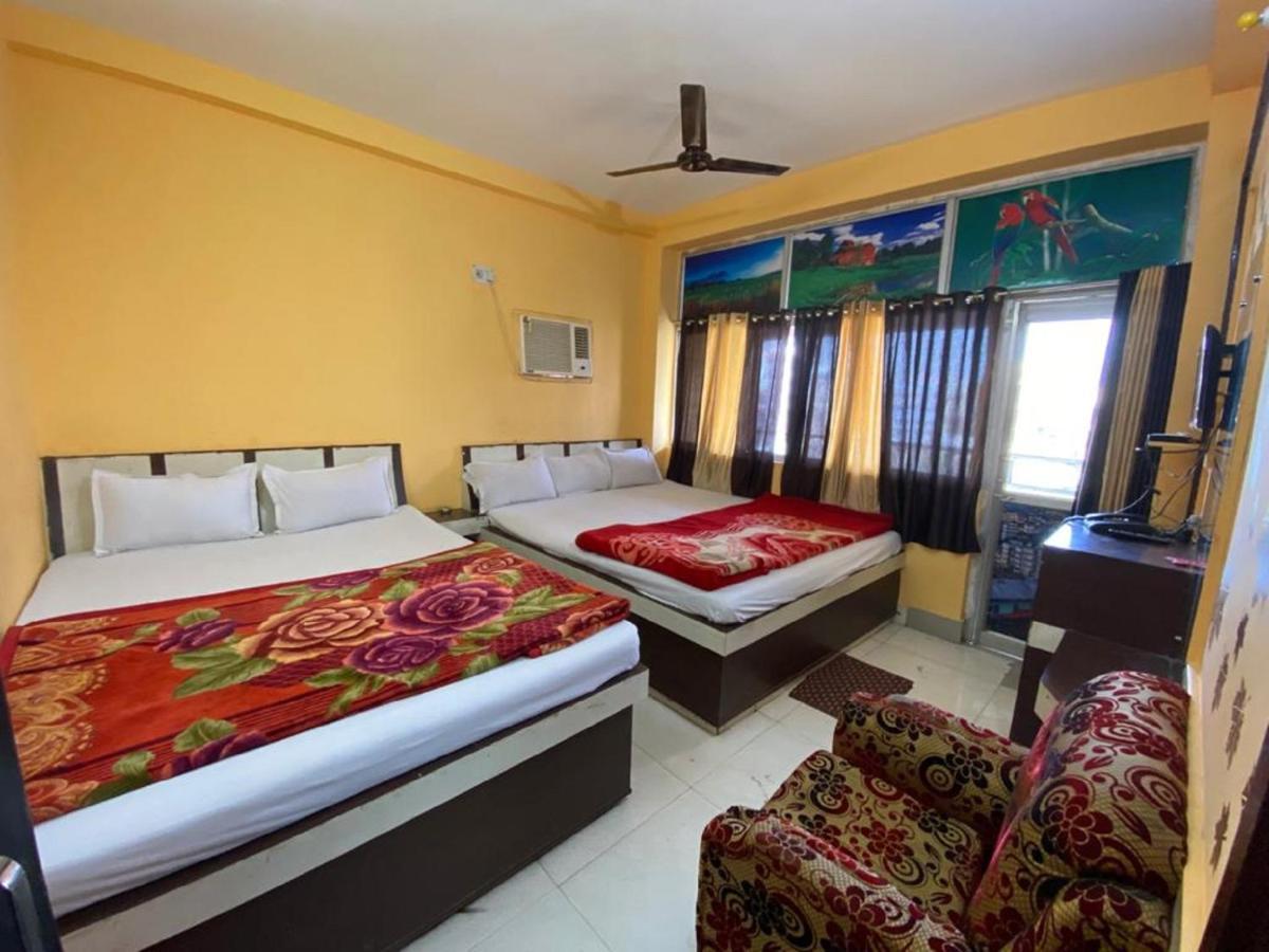 Staymaker Hotel Prerana Tarapith Exterior photo
